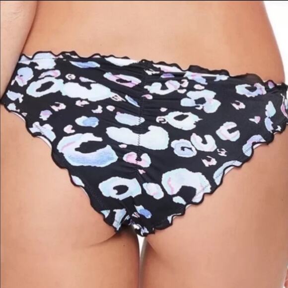 Salt+Cove Leopard print ruched bikini swim bottom - Picture 2 of 6